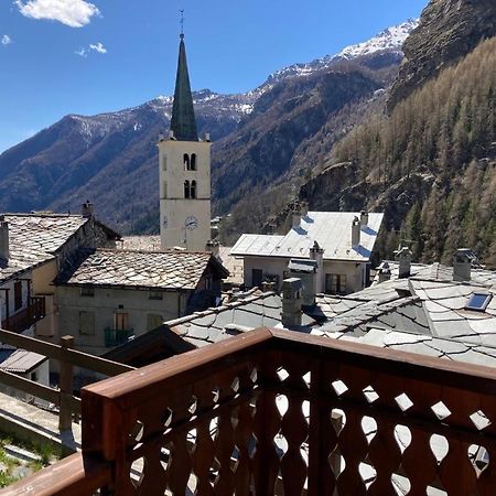Appartamento Valtournenche Il Nido Екстер'єр фото