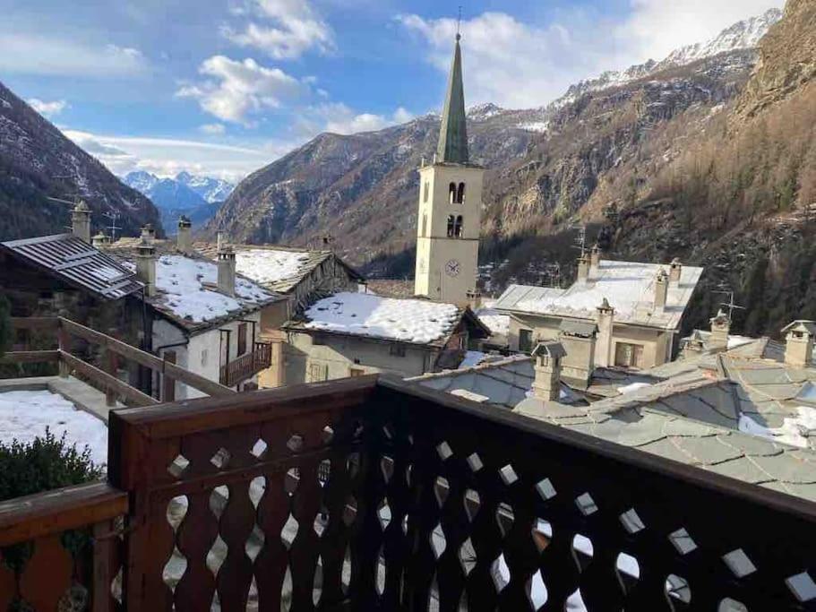 Appartamento Valtournenche Il Nido Екстер'єр фото